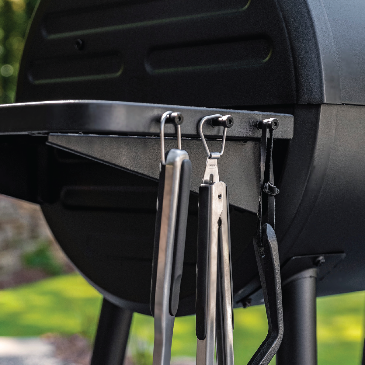 Smokin’ Champ® Barrel Grill and Offset Smoker