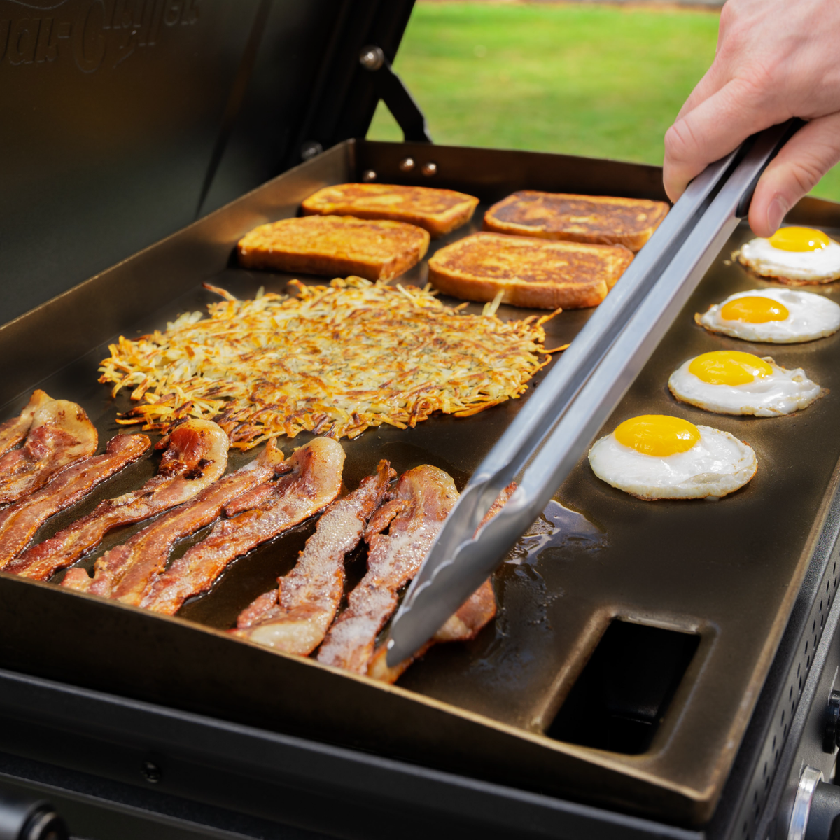 3-Burner Flat Iron® Gas Griddle (Black)