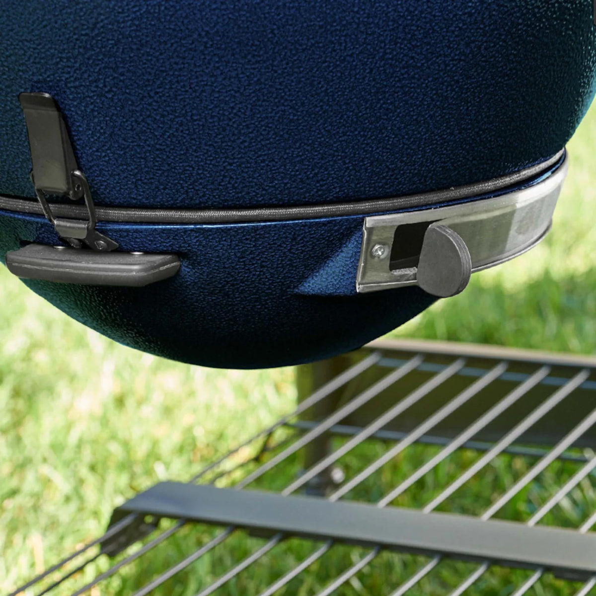 AKORN® Kamado Grill with Cart, Sapphire