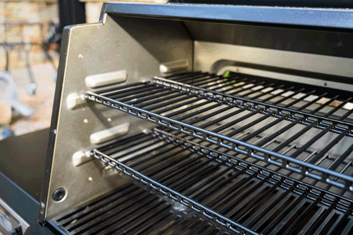 Masterbuilt Gravity Series® 560 Warming Racks