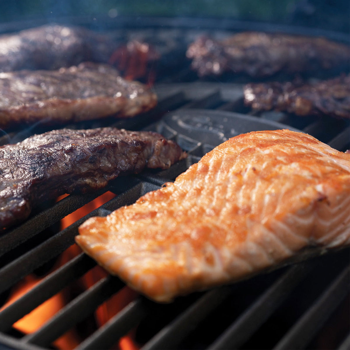 AKORN® Kamado Grill, Cover, Smokin' Stone, Chimney Bundle