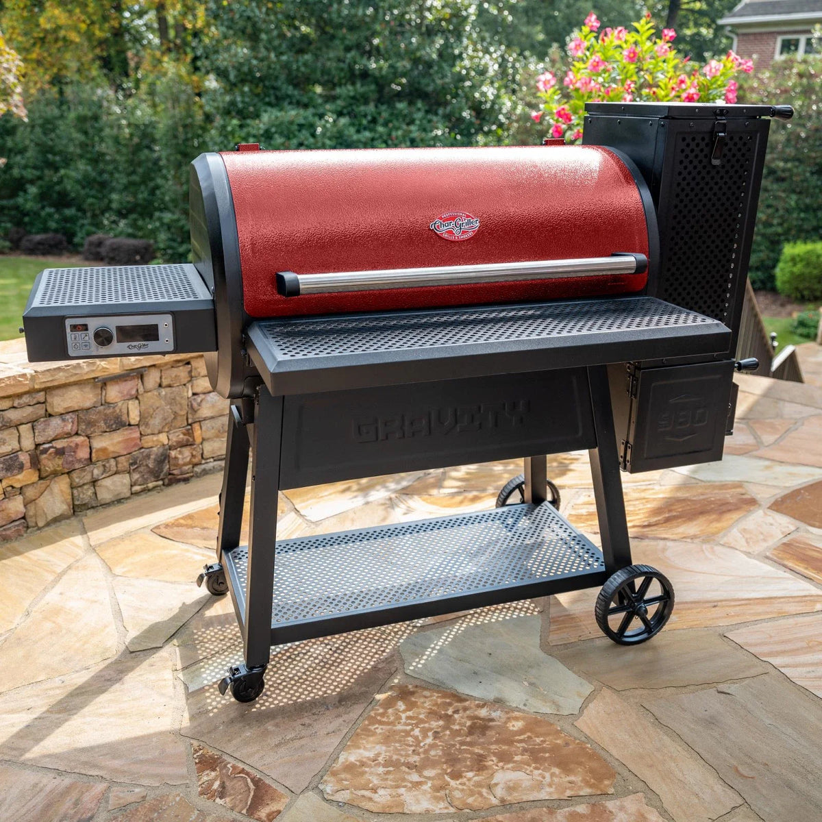 Gravity Fed 980 Charcoal Grill in Red