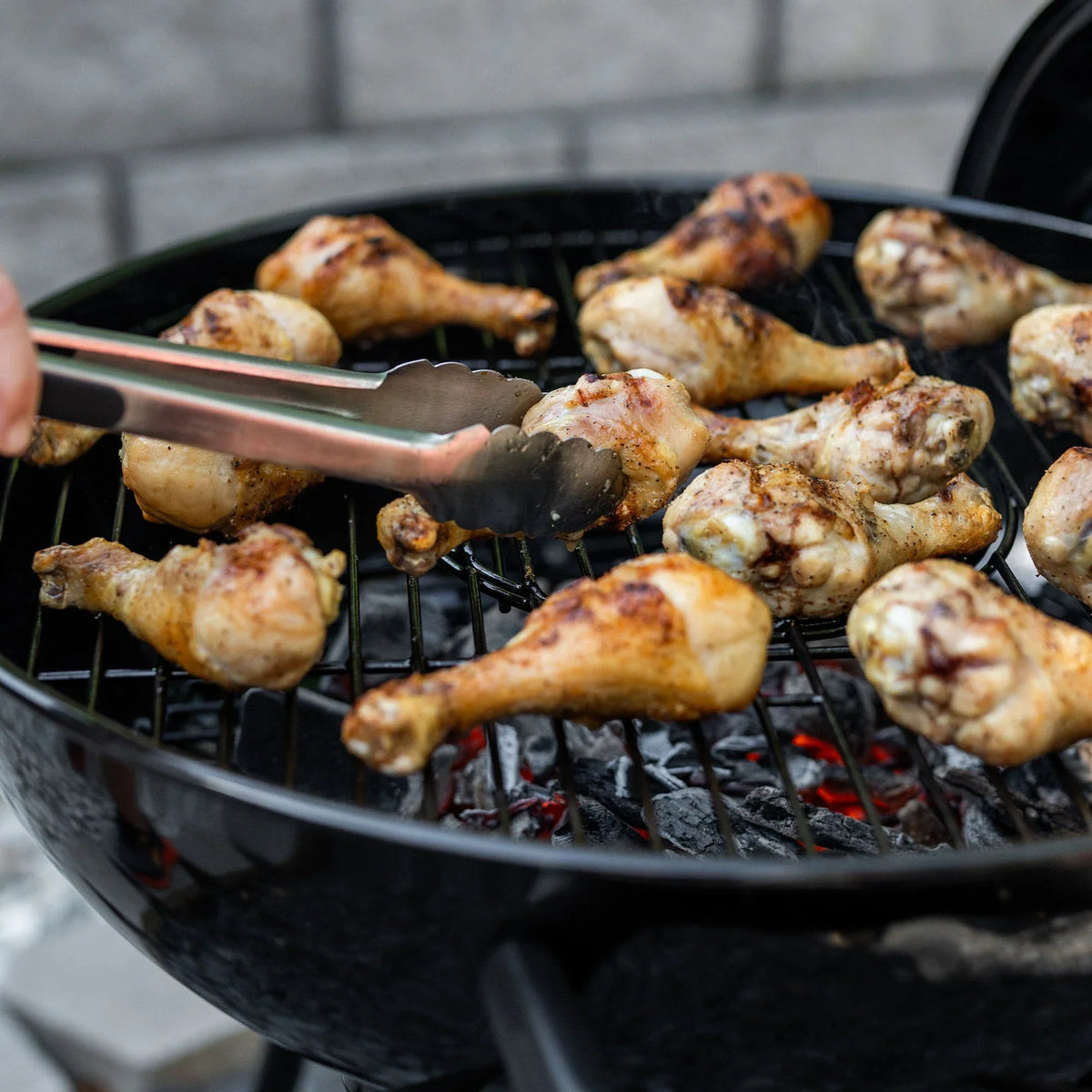 22-inch Kettle Charcoal Grill and Smoker
