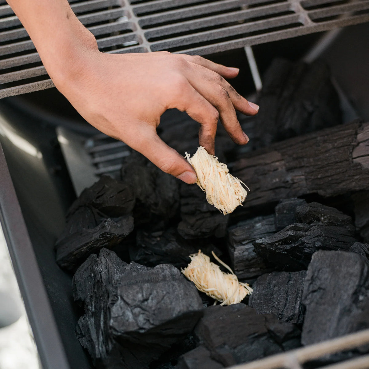 22-inch Kettle Charcoal Grill, Lump Charcoal, and Fire Starters Bundle