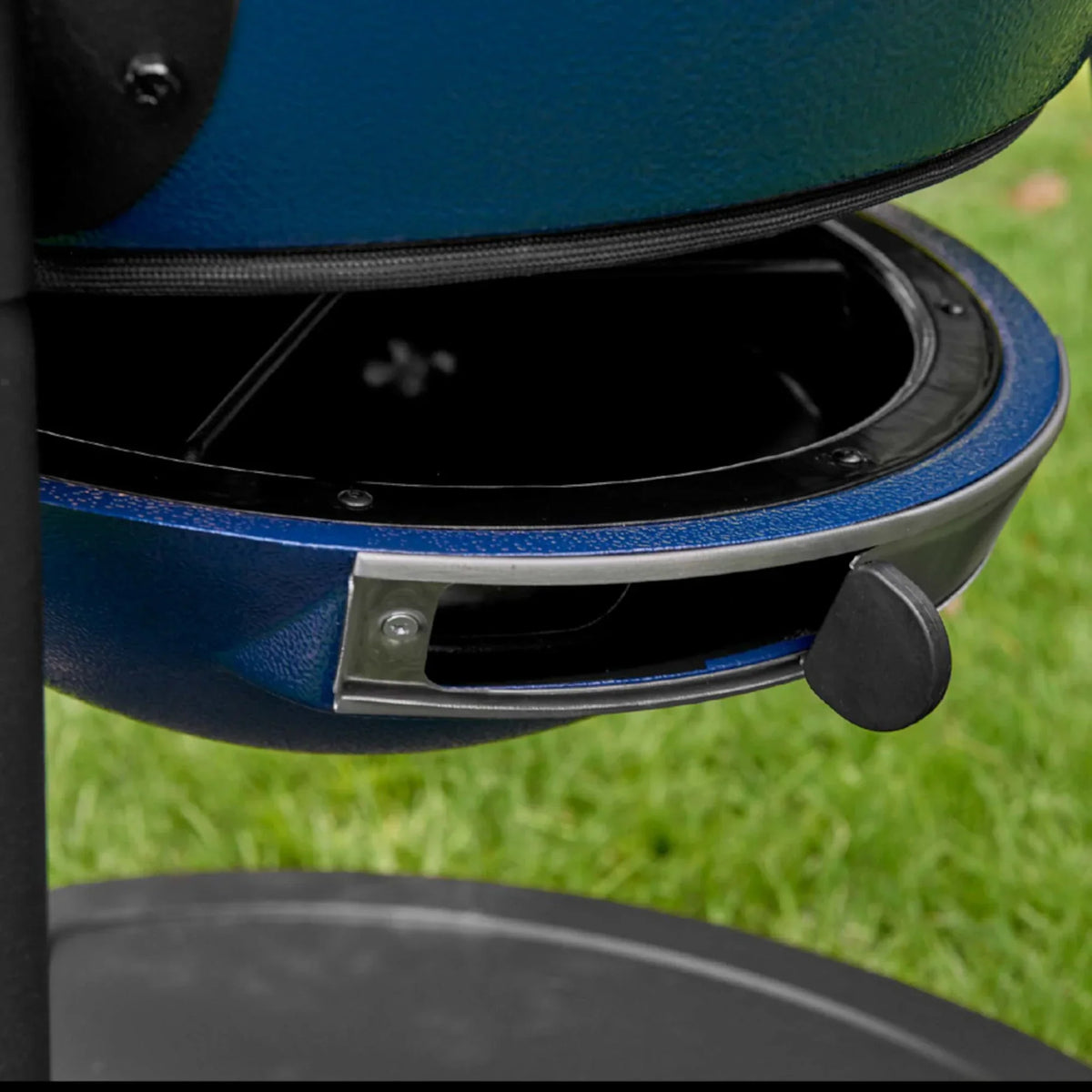 AKORN® Kamado Charcoal Grill, Sapphire Blue