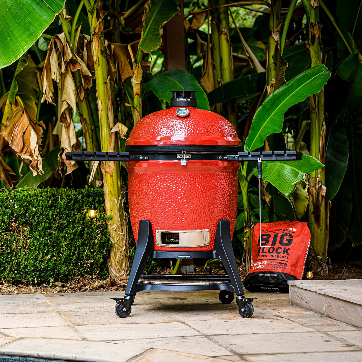 Big Joe® Series III Grill, Cover and Cast Iron Grate Bundle